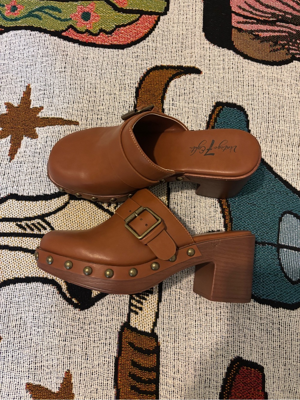 Vintage 7 Eight Leather Clogs NWOT